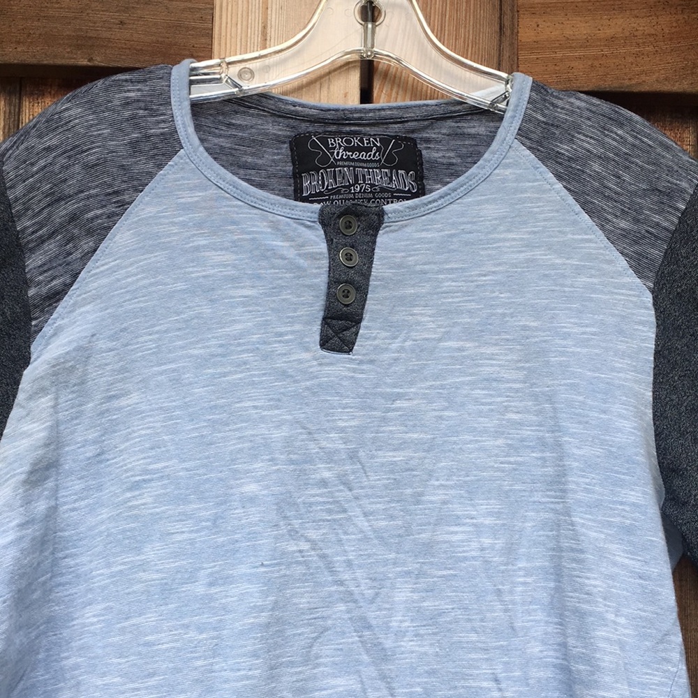 3/$20 Broken Threads Raglan Sleeve Shirt - Picture 3 of 5